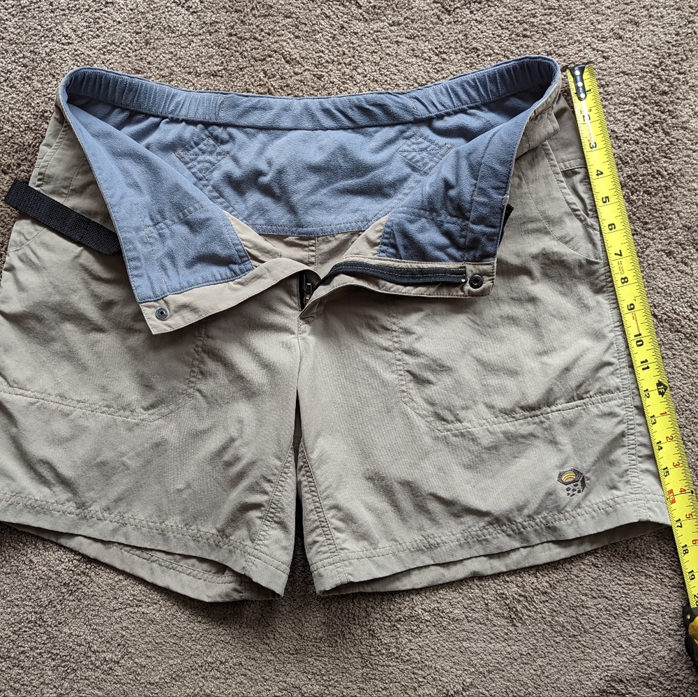 Mountain Hardware shorts